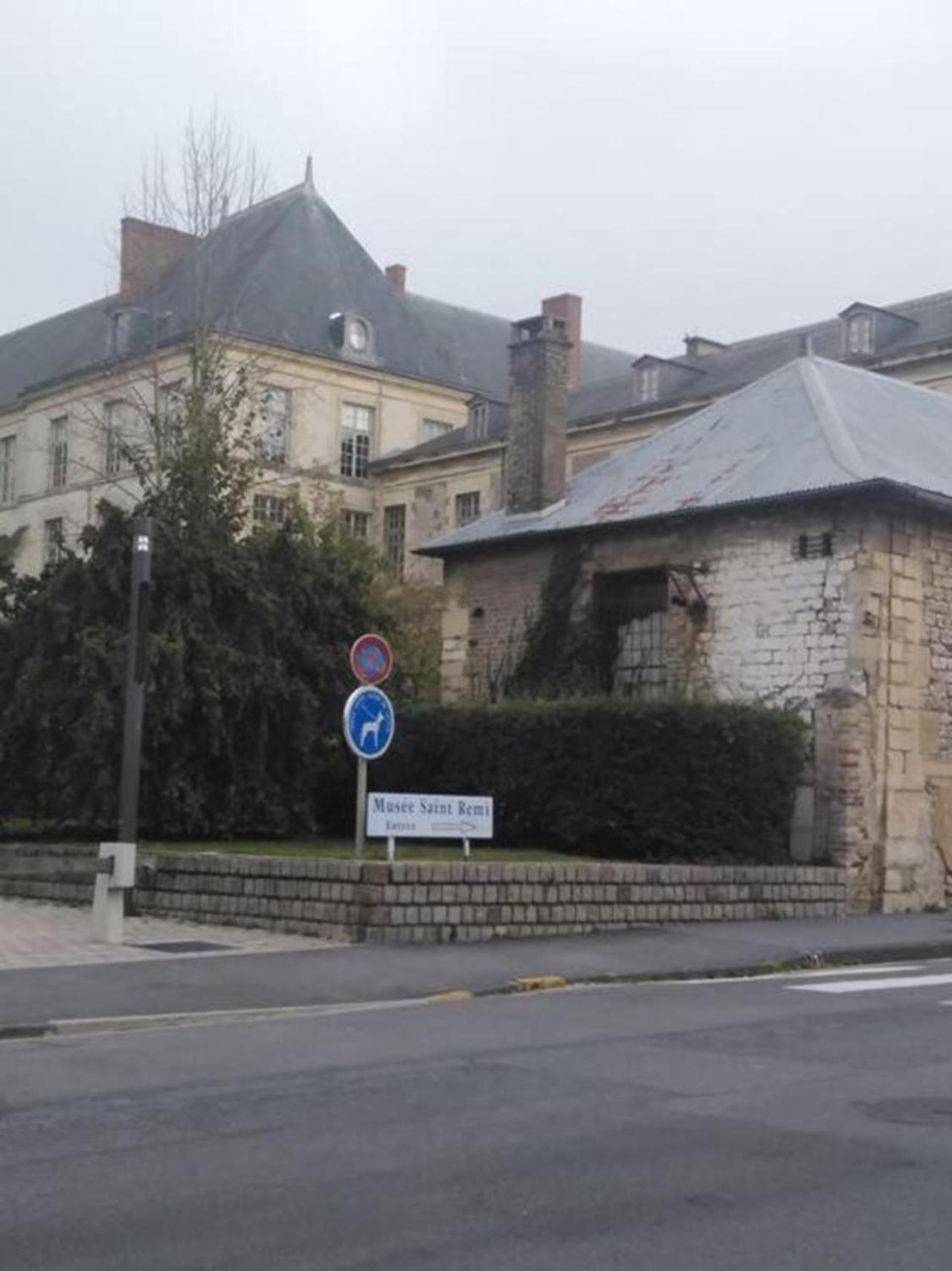 Centre-ville - 2 - 6 Personnes Au 1 Er Etage *