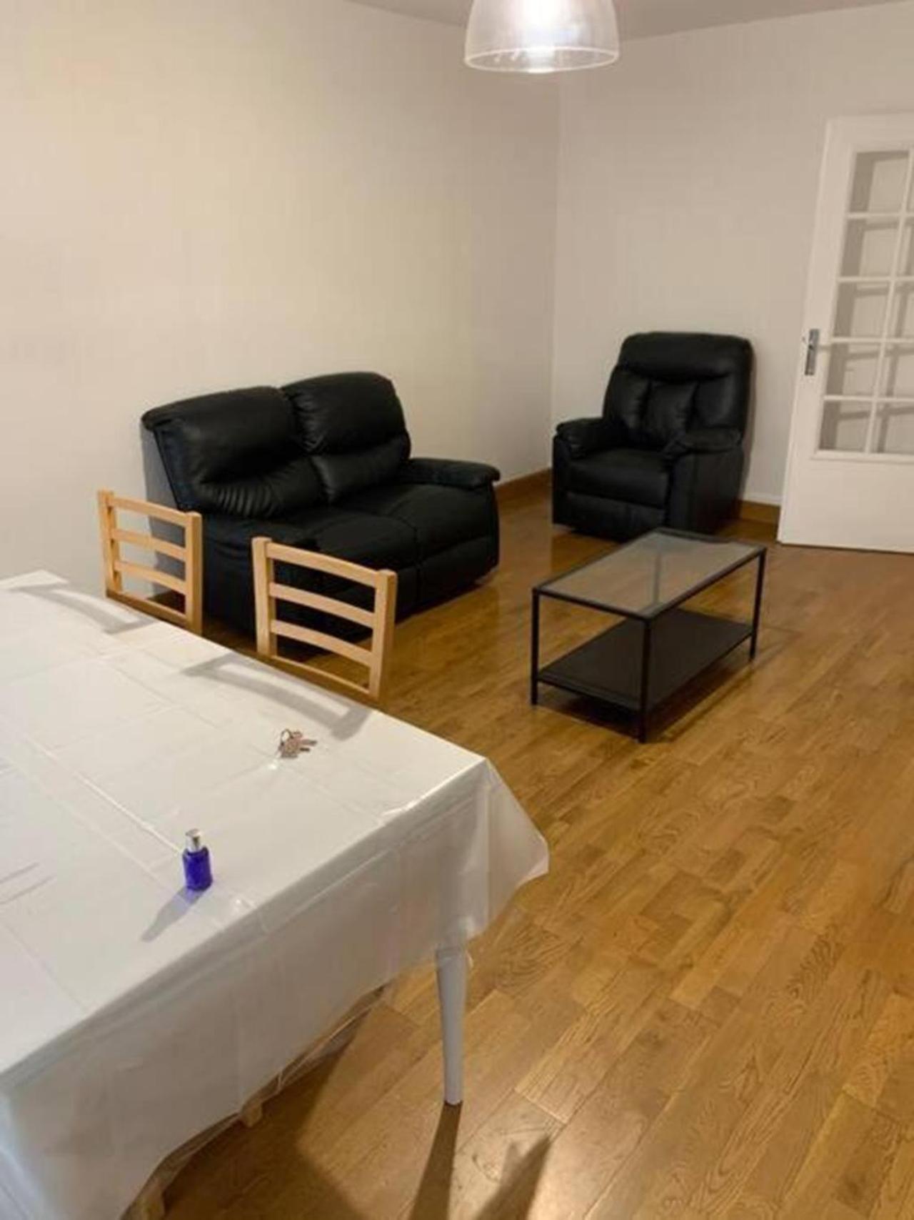 Centre-ville - 2 - 6 Personnes Au 1 Er Etage *